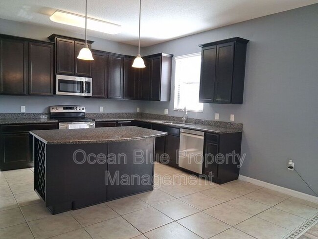Foto del edificio - 12346 Duckett Ct