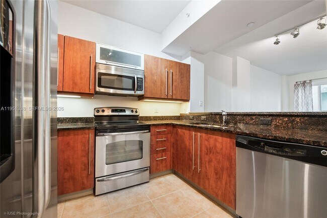 Building Photo - 7350 SW 89th St