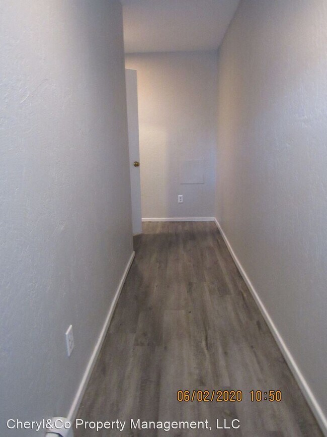 Building Photo - 3 br, 2 bath House - 897 Taughenbaugh Blvd -