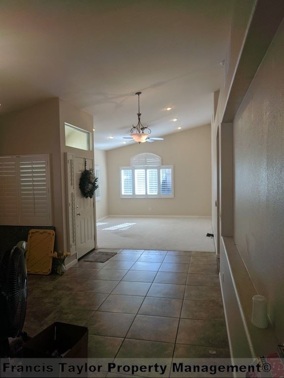 Building Photo - 3 br, 2 bath House - 8842 Tobira