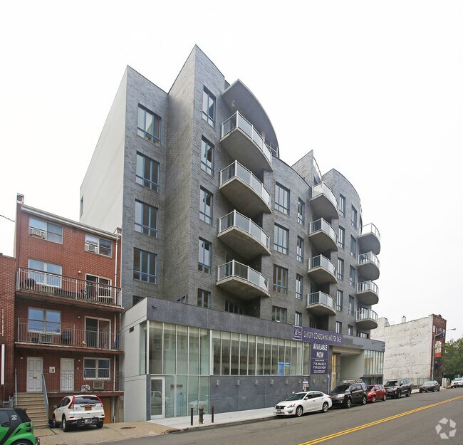 Foto del edificio - 37 W End Ave