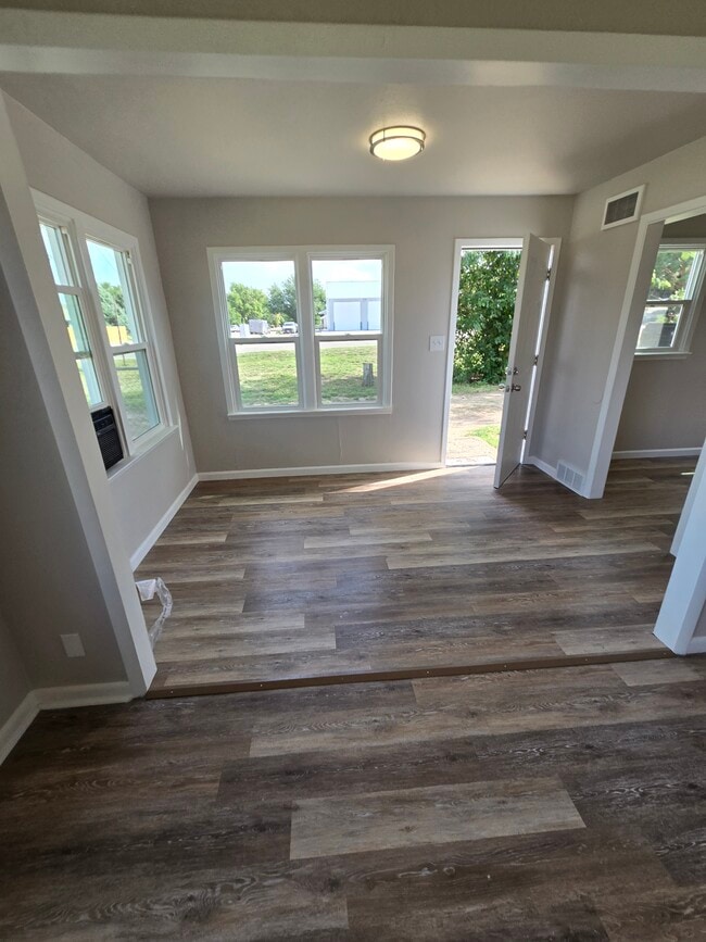 Foto del edificio - 633 7th St