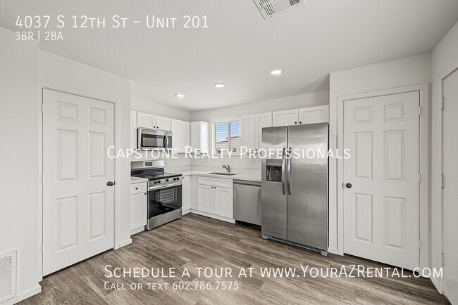Building Photo - 4037 S 12th St