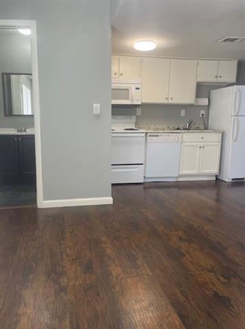 Foto del edificio - 4301 Hartford St