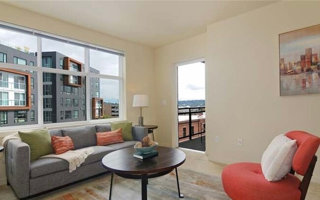 Foto del edificio - Beautiful Condo in the Heart of Ballard!