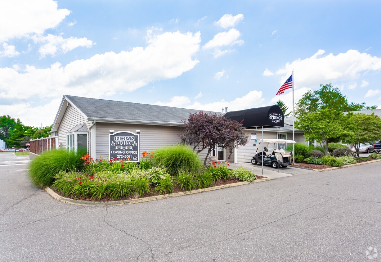 Indian Springs Apartments 2609 Bow Ct South Bend, IN Apartments for