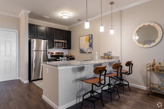 Sierra - 2 BR 2 BA | 1096 sf - Kitchen - Edenbrook Ridge