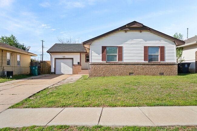 Photo - 4425 NW 31st St House