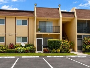 Building Photo - 2812 NW 55th Ave