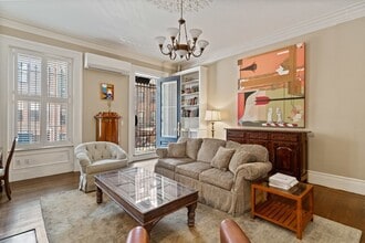 Building Photo - 128 Marlborough St
