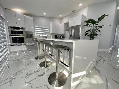 Foto del edificio - 1040 SW 142nd Ave
