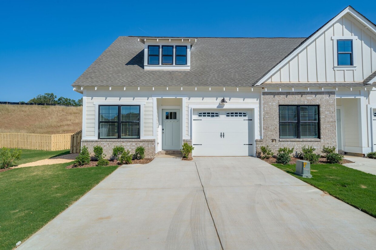 Foto principal - One Bedroom with Garage