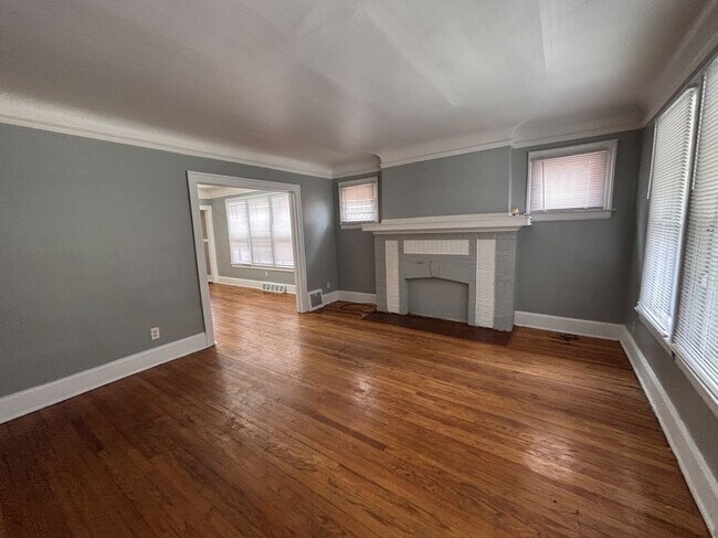 Foto del edificio - 4301 Tyler St