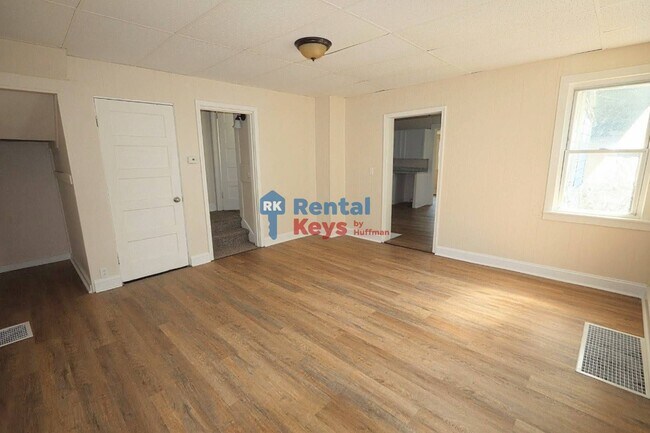 Foto del edificio - 1305 N Garvin St