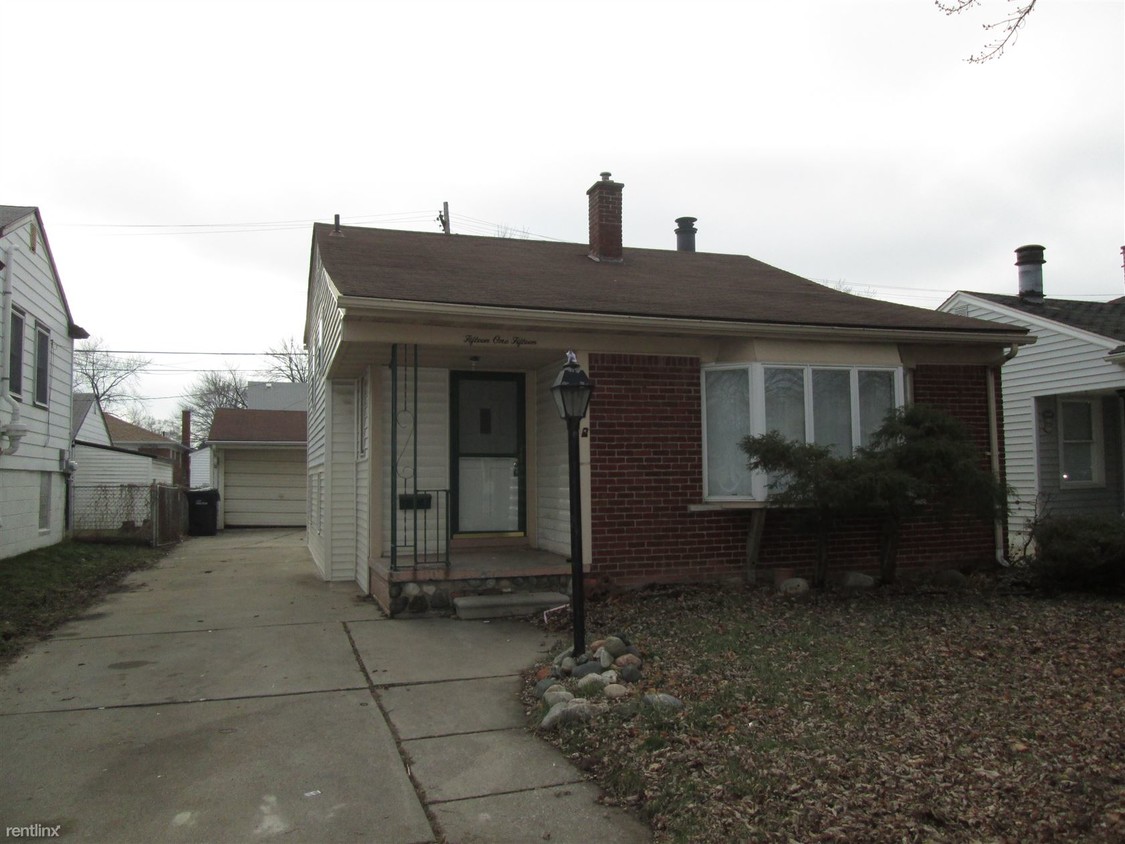 Primary Photo - 15115 Hanfor Ave