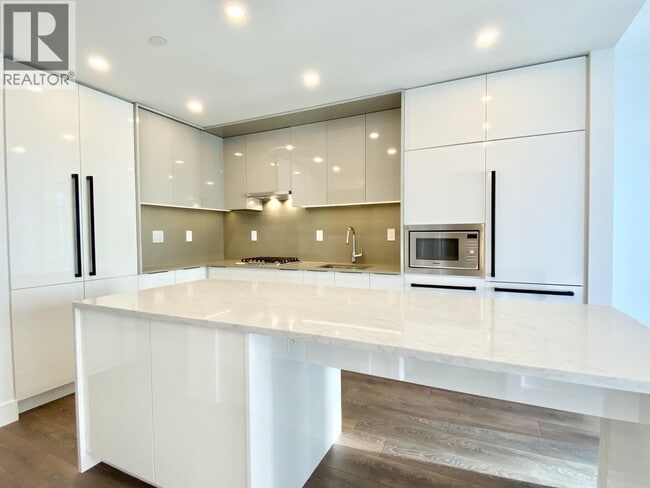 Building Photo - 4711 Hazel St