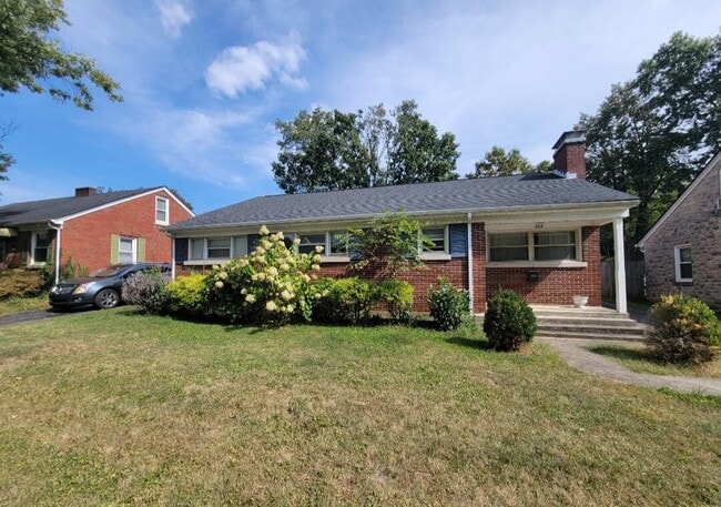Building Photo - 228 Burke Rd