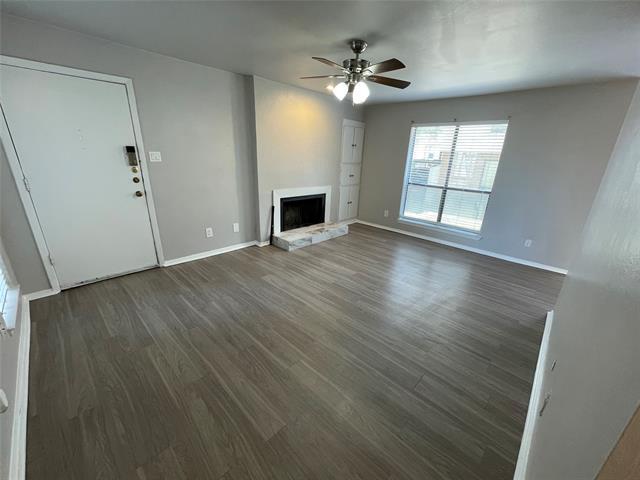 Foto principal - 6646 E Lovers Ln