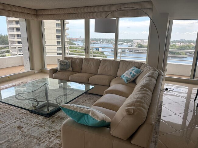 Foto del edificio - 4201 N Ocean Blvd