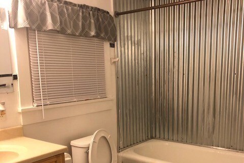 Bathroom upstairs bathtub - 63 Main St