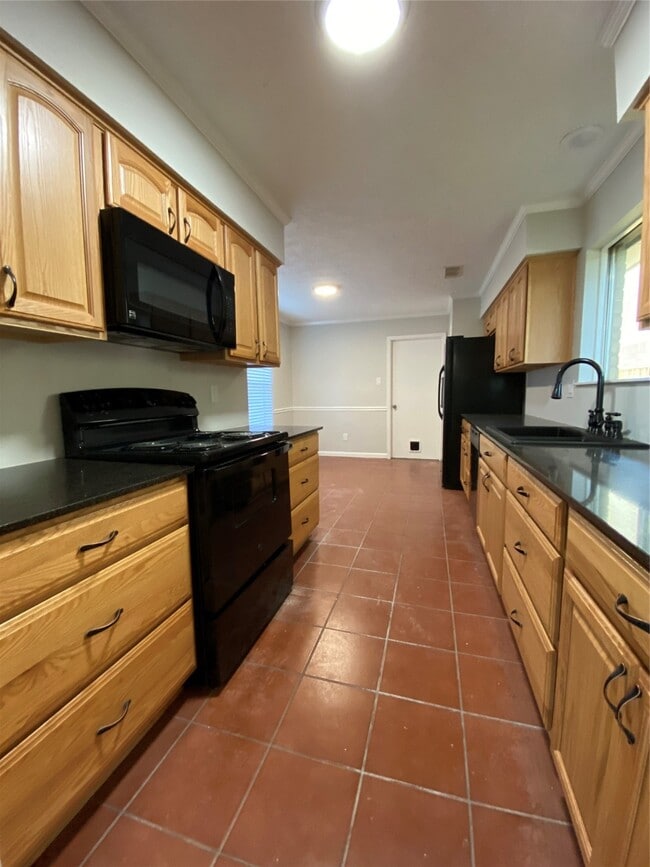 Building Photo - 4806 Temple Bell Dr