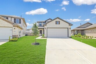 Building Photo - 2734 Pheasant Hl Ct