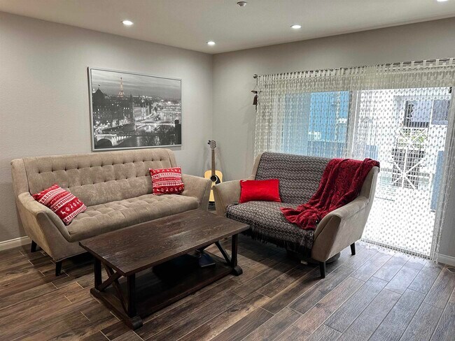 Foto del edificio - 3142 Lighthouse Ridge Ln
