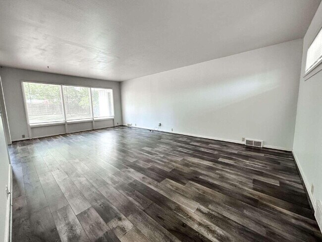 Foto del edificio - 3405 37th St