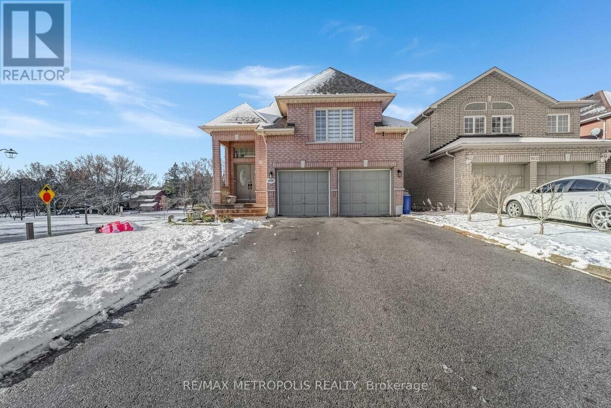 Photo principale - 1800 Holbrook Ct