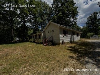 Building Photo - 3 Bed / 2 Bath Single Family Farm Property...