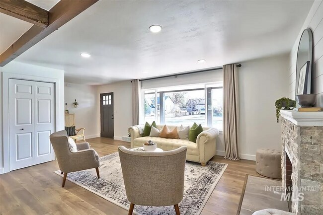 Foto del edificio - 2316 W Kootenai St