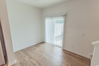 Building Photo - 195 Crescent Wy