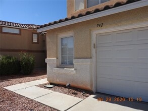 Building Photo - 742 Endicott Ct