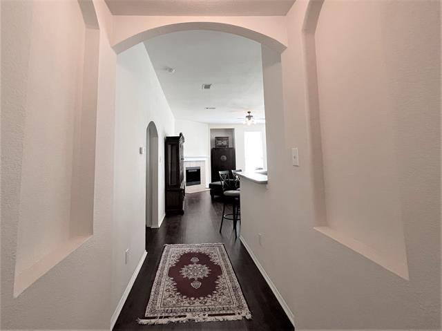 Foto del edificio - 1620 Degnen Ln