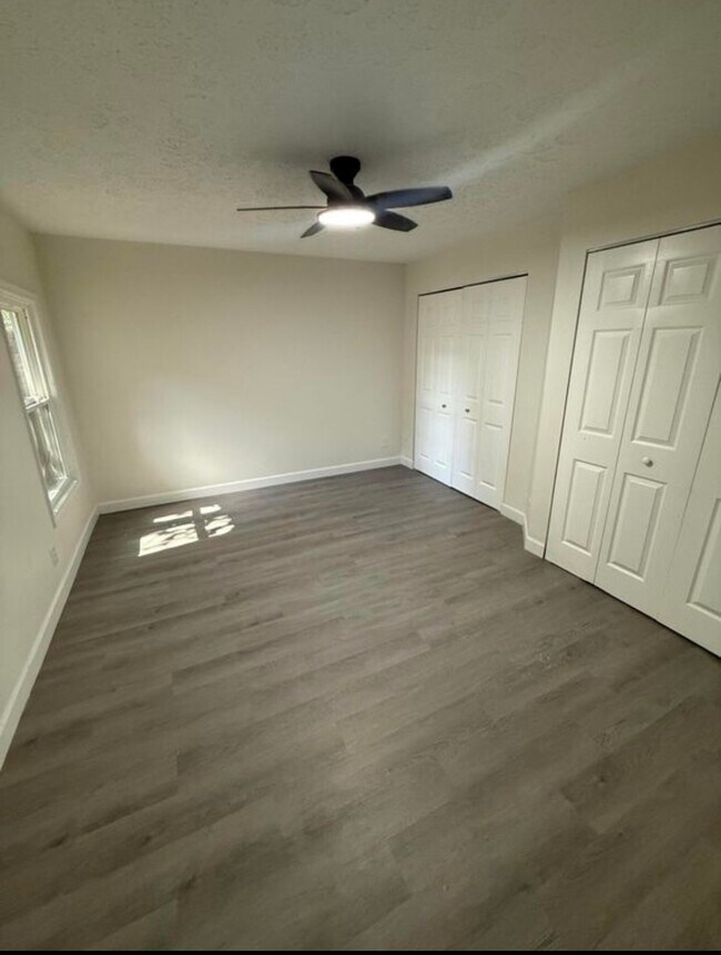 Building Photo - 722 Brawner St