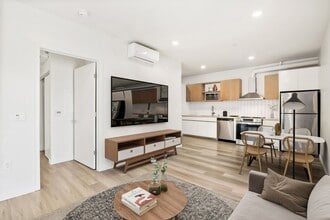 Interior Photo - 8th and U