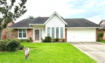 Building Photo - 2127 Greencove Ln
