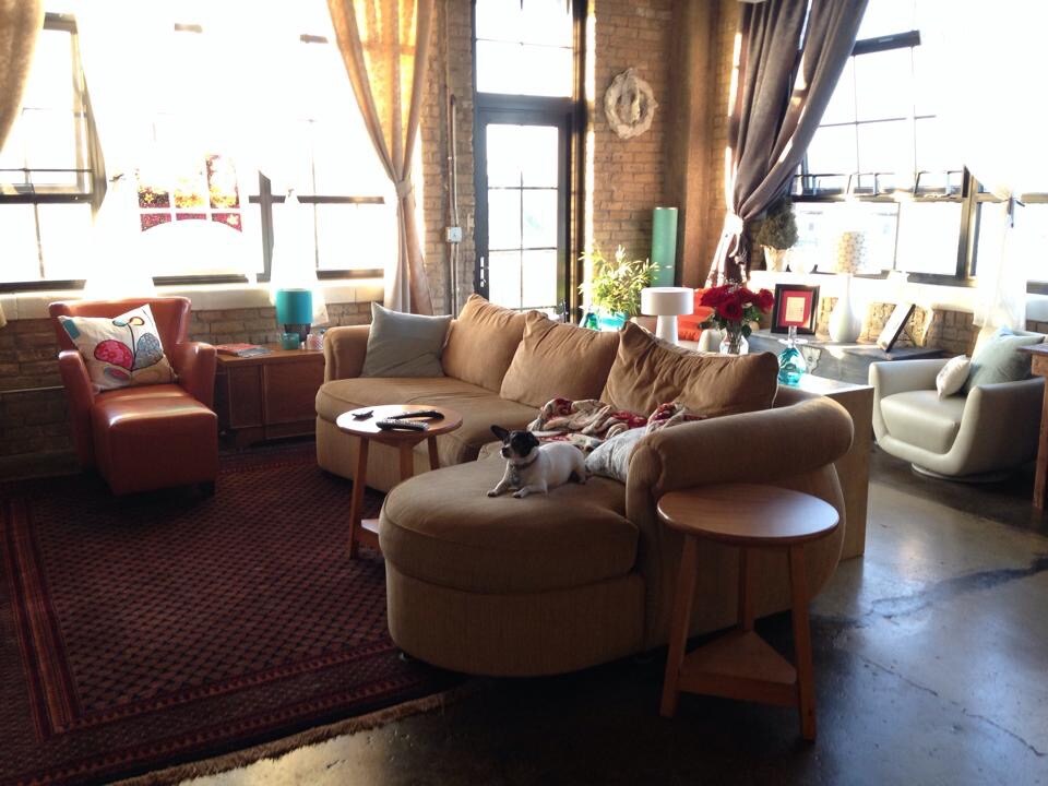 Urban Loft - 2620 W Washington Blvd