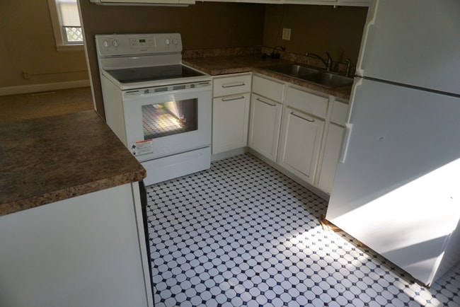 Building Photo - Single Family House Close to U of M Campus