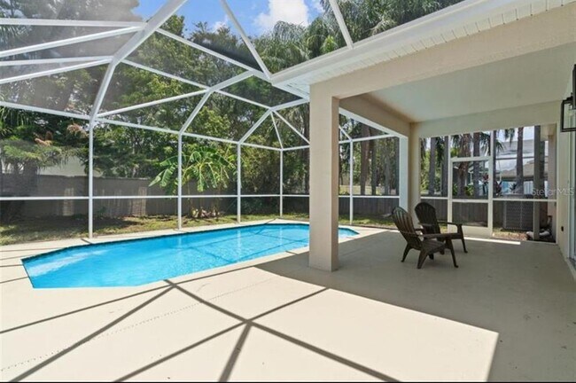 Building Photo - 1800 Loch Haven Ct