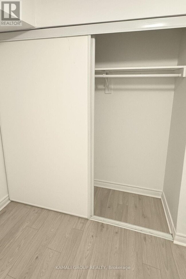 Building Photo - 629 Gibb St