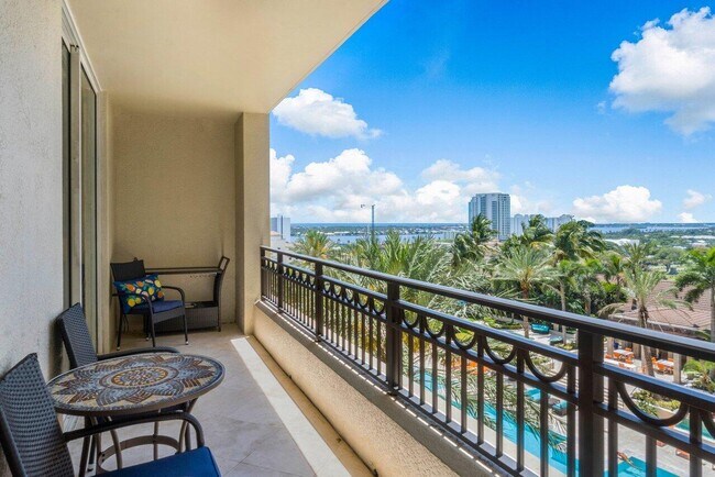Building Photo - 550 Okeechobee Blvd