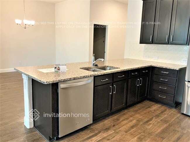 Foto del edificio - 3112 Aransas Ave