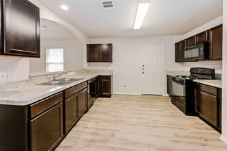 Building Photo - 3303 Atascocita Elm Dr