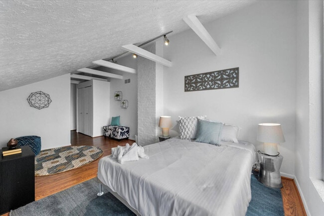 Foto del edificio - 964 Pavilion St