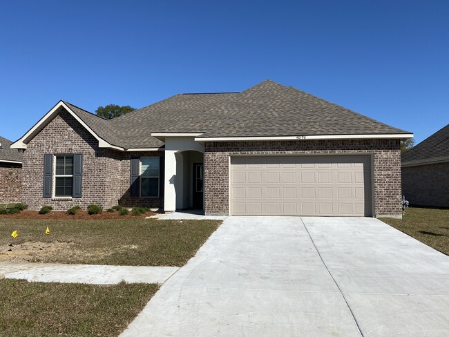 Building Photo - 40190 Maddie Drive