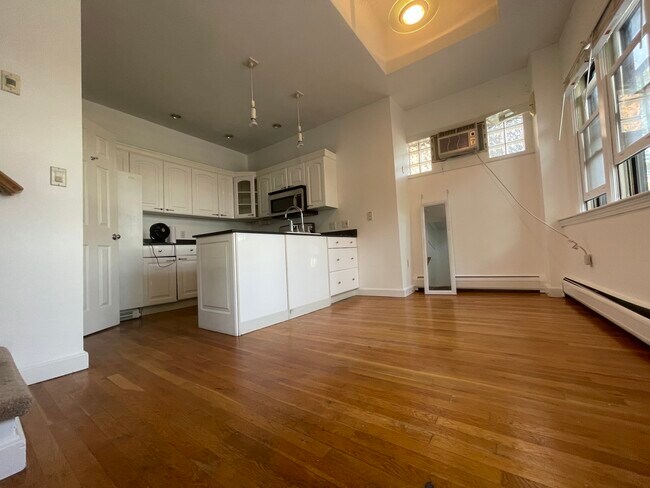 Foto del edificio - 474 Commercial St