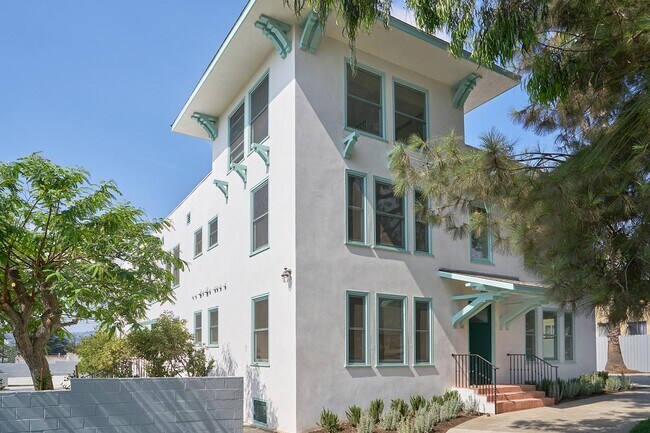 Foto del edificio - 2191 El Sereno Ave