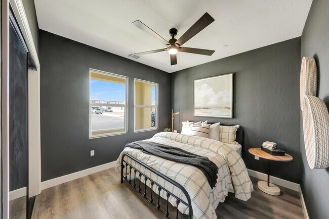 Foto del edificio - 2148 W Solo Wy