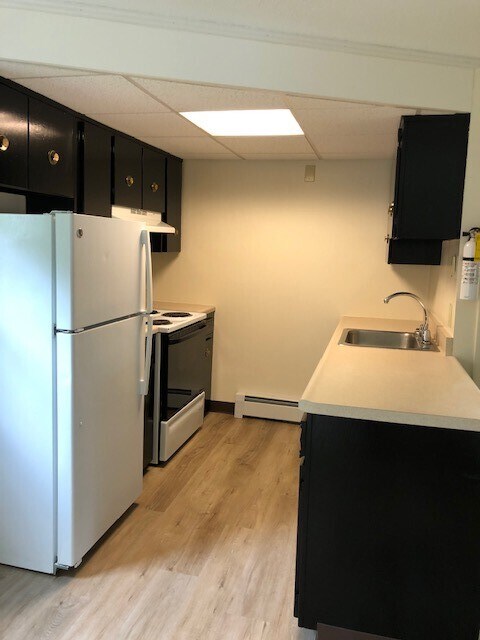 Building Photo - 15 Regency Mnr